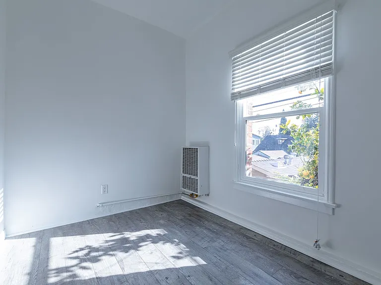 3048 W 12th Street — Photo 2