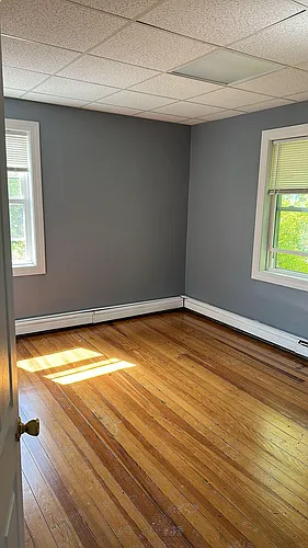 27 Ayr St #3 Photo 1