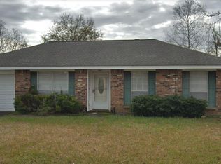 111 Foxbriar St, Slidell, LA 70461