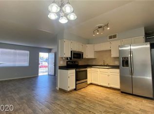 916 Carpenter Dr, Las Vegas, NV 89107