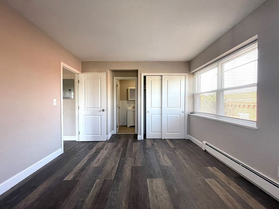 625 Main St Reading MA Zillow