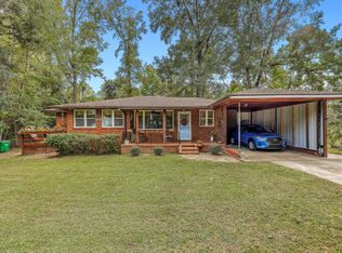 2 Mood Dr, Summerton, SC 29148