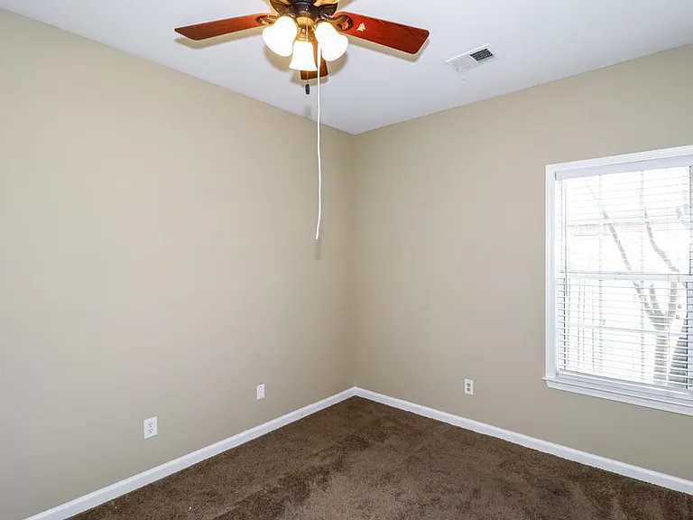8170 Timber Knoll Ln — Photo 12