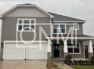 123 Spring Creek Ln, Terrell, TX 75160