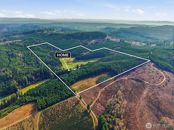 5th image of 211 Echo Road