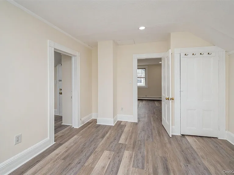 36 Tyler Ave — Photo 14