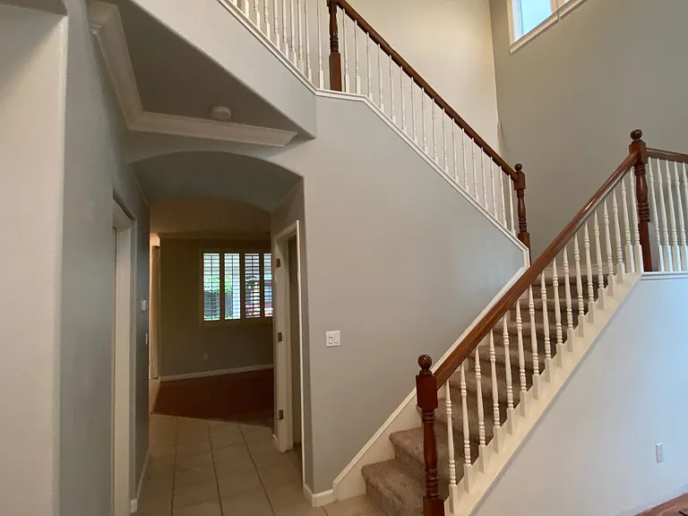3530 Callison Dr — Photo 4