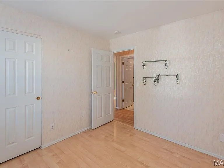 4 Barrington Dr — Photo 15