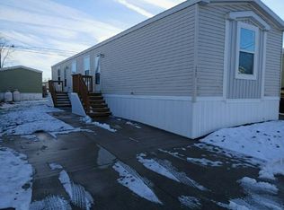 1042 Dogwood St #442, Laurys Station, PA 18059