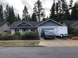 2180 52nd St, Florence, OR