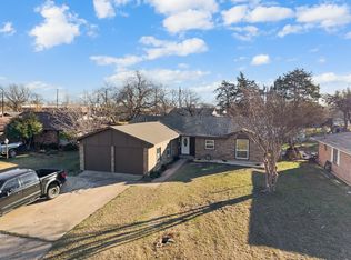 706 Hill City Dr, Duncanville, TX