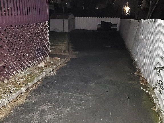 3rd image of 25 Kirk St