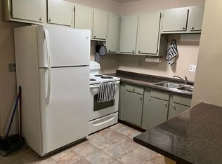 1817 W Galbraith Rd APT B, Cincinnati, OH 45239