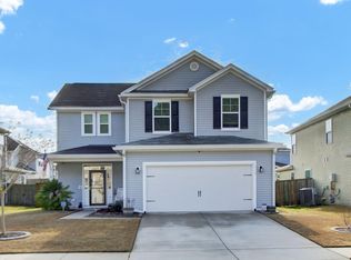 516 Man O War Ln, Moncks Corner, SC 29461