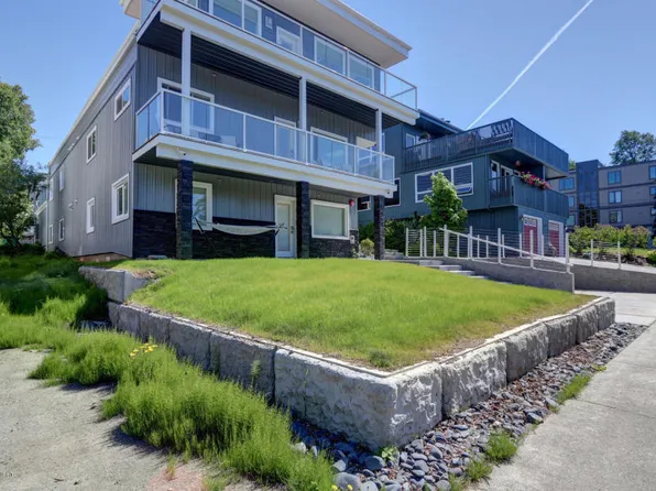 627 N St APT 4, Anchorage, AK 99501