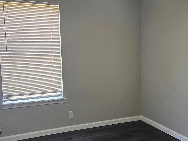 4316 Willowpoint Dr — Photo 15