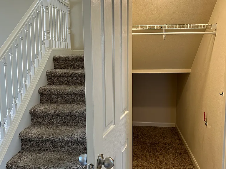 2305 N Water St — Photo 4