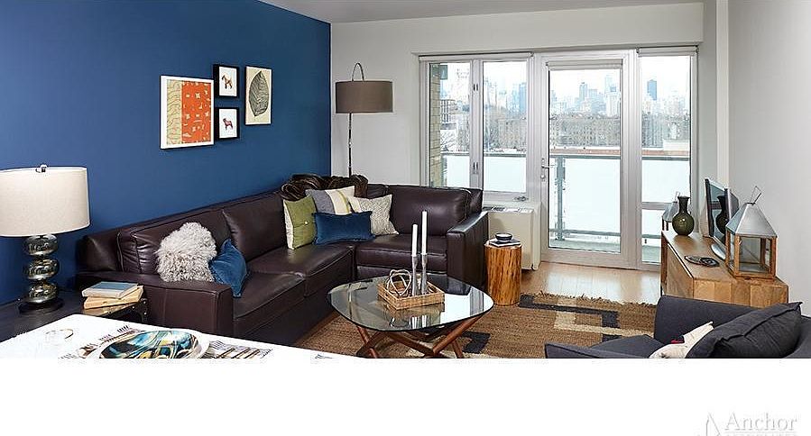 1st image of 4134 Crescent St Ste 2