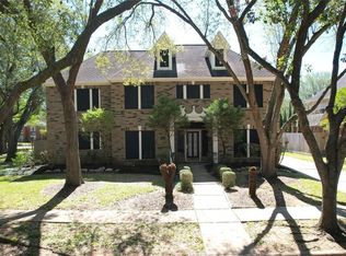 4042 Brenner Ct, Sugar Land, TX 77478
