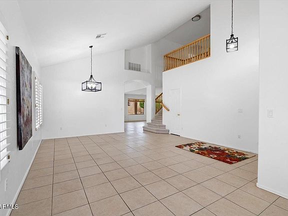4th image of 7409 W Aurora Dr