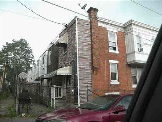 2nd image of 202 W Albanus St