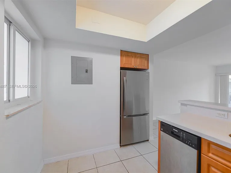 7737 SW 88th St #C312 — Photo 9