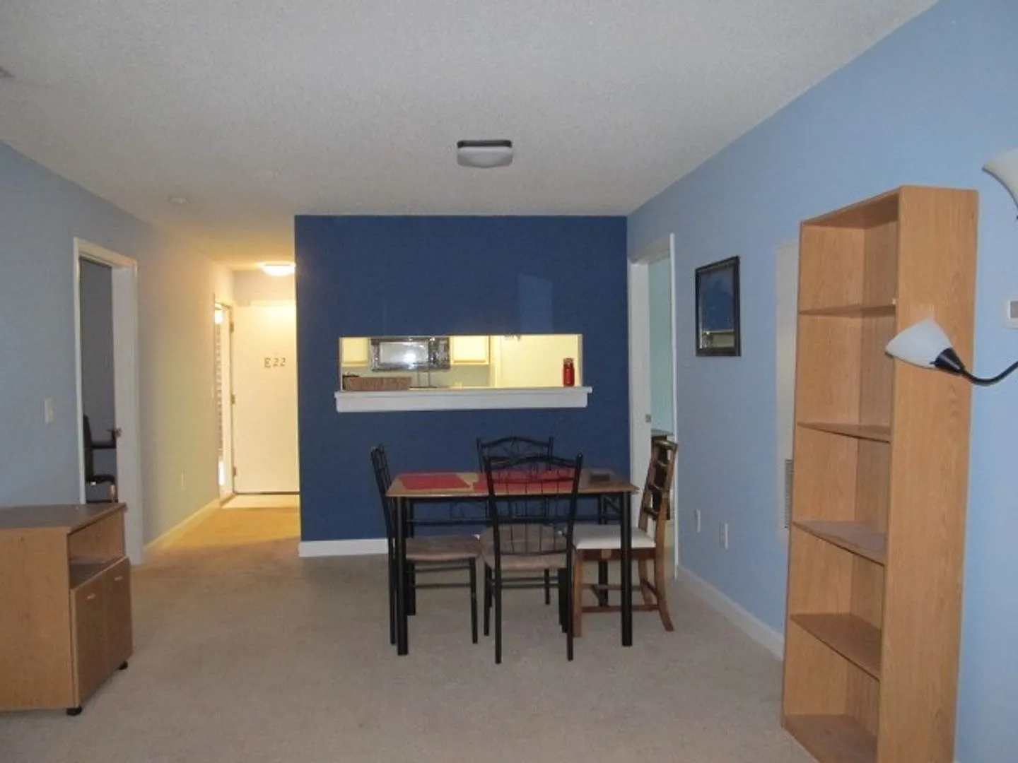 Chapel Hill / 4br Univ Comm Furnished Condo — Photo 4