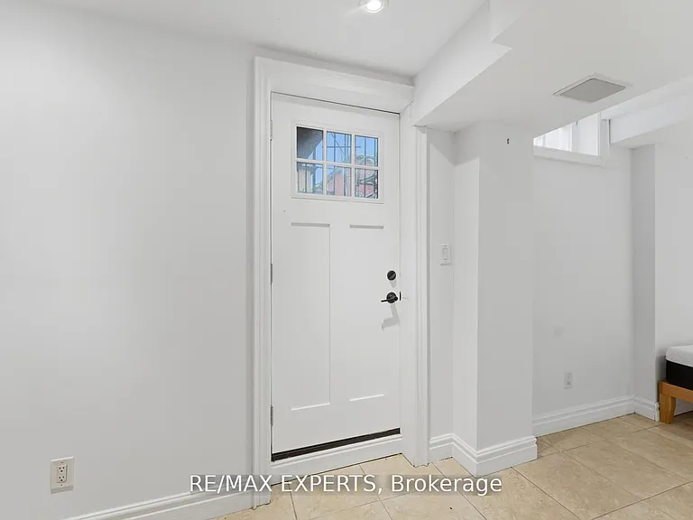 22 Wedgewood Pl — Photo 32