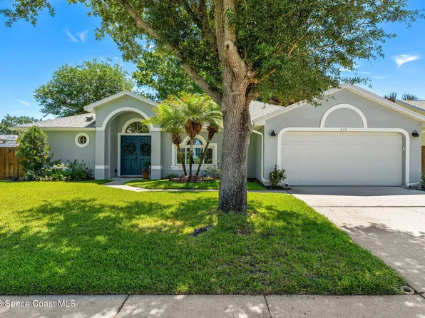 676 Sheridan Woods Dr, West Melbourne, FL 32904