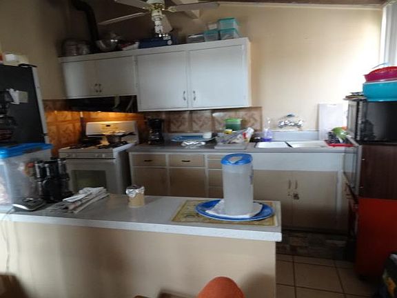 2nd image of 2810 Chopin Ave