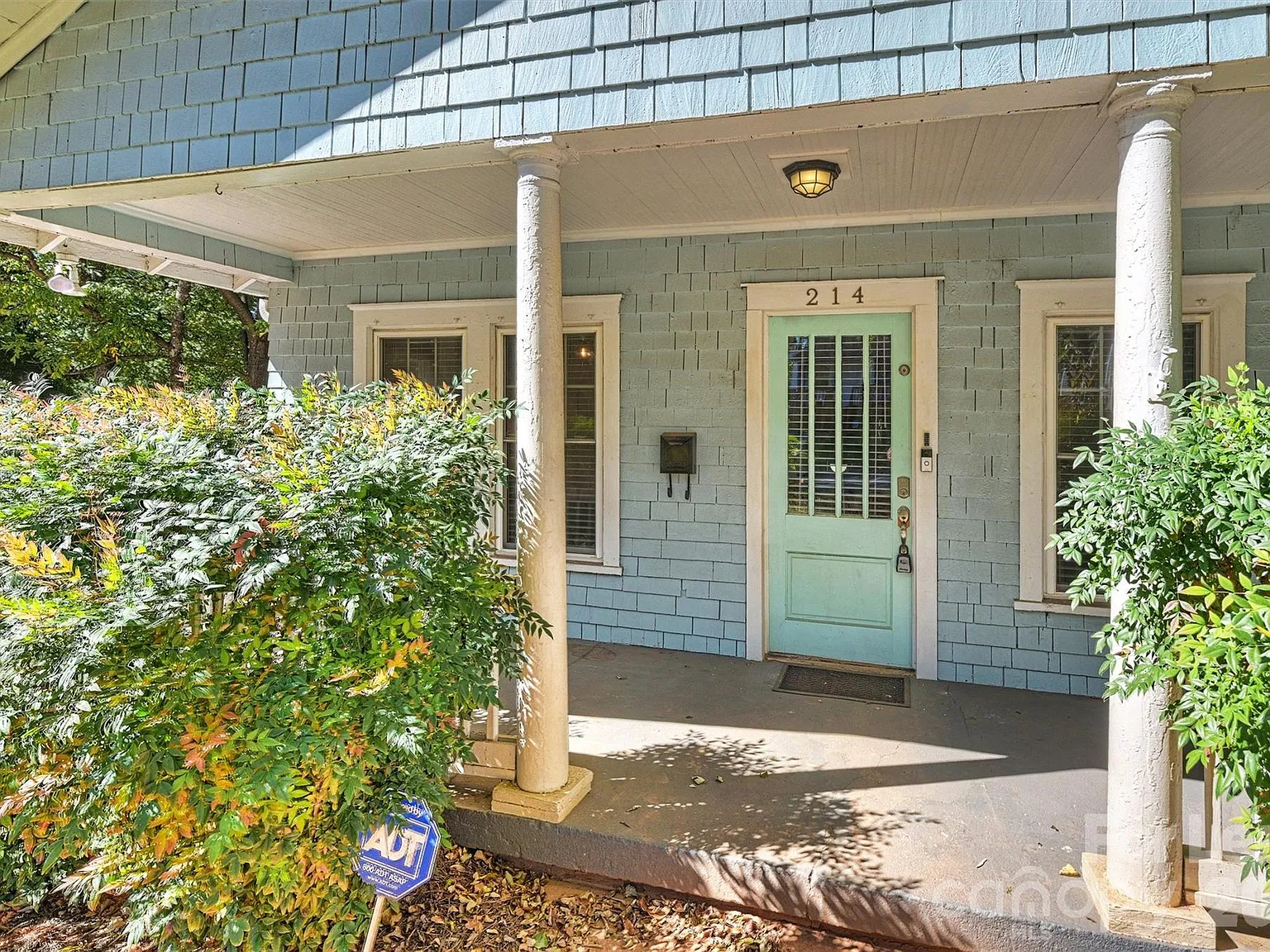 2 bed, 2.0 bath, 1150 sqft, $2,650 — Photo 3