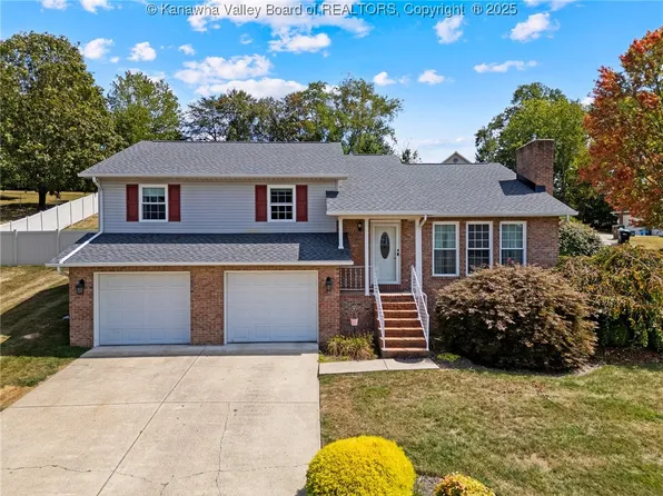 162 Hidden Valley Dr, Scott Depot, WV 25560