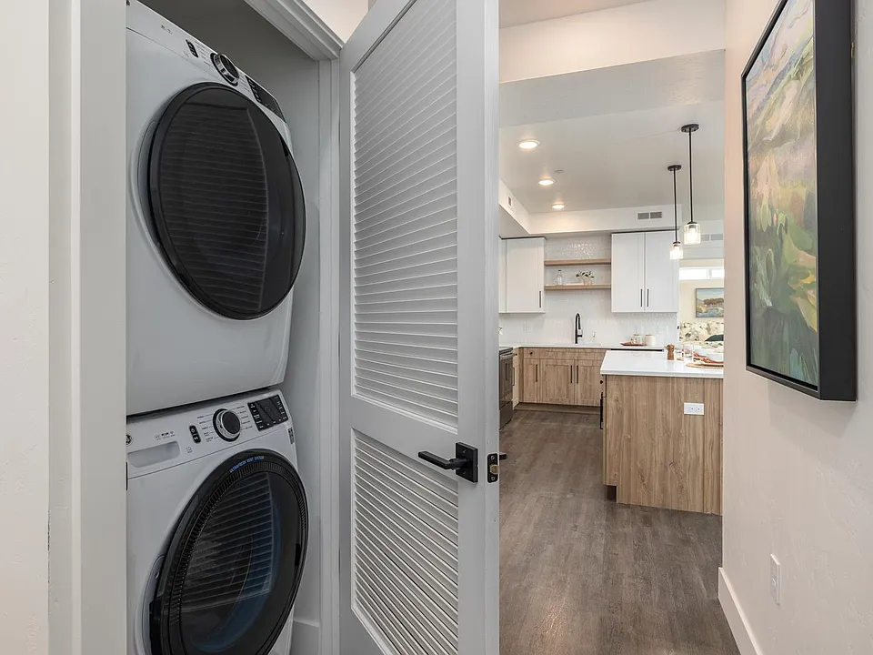 Full Sized GE Appliances!