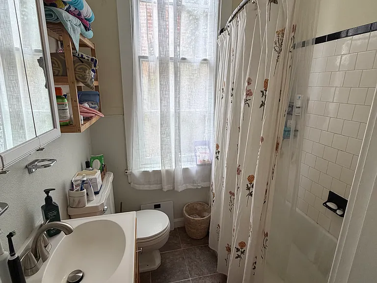 116 S Arthur Ashe Blvd #B — Photo 10