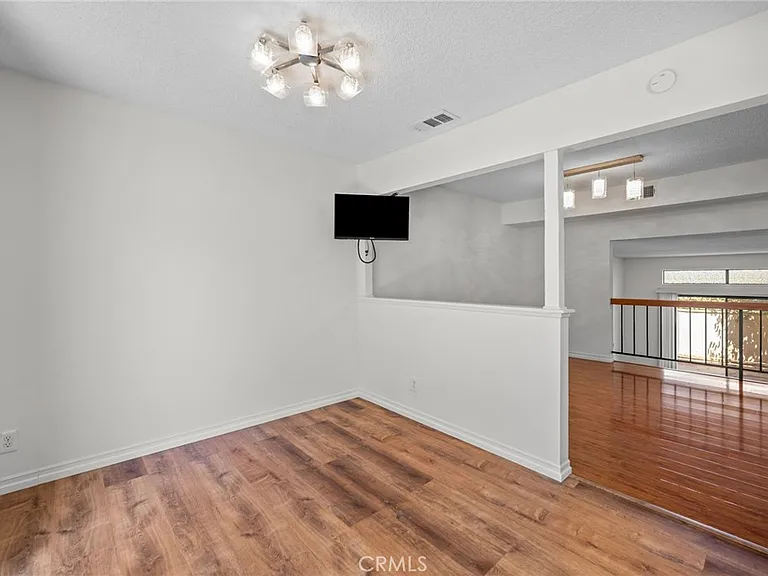 7100 Balboa Blvd #803 — Photo 18