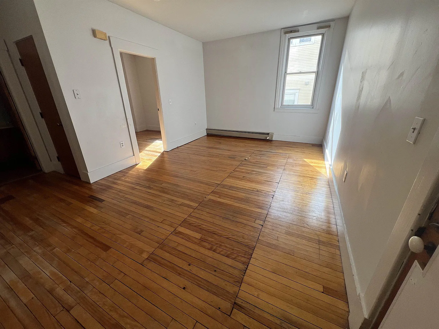 1 bed, 1.0 bath, 600 sqft, $1,150 — Photo 3