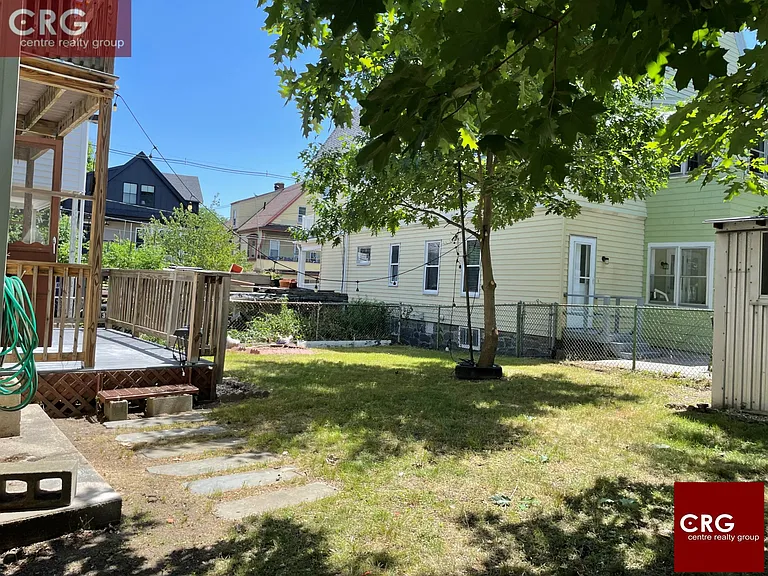 25 Warner St #2 — Photo 11