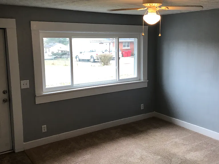 620 Millie Dr — Photo 5