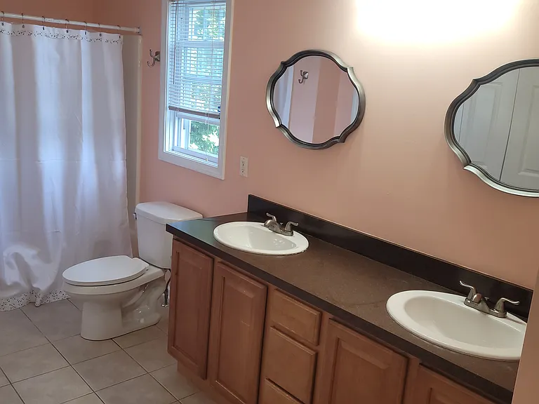 80 Swanson Ave — Photo 5