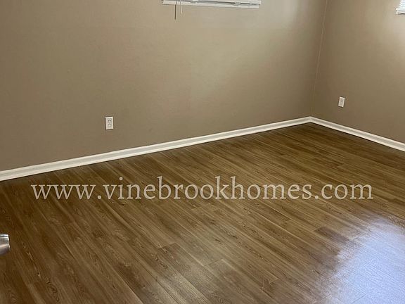 4th image of 9252 Harold Dr