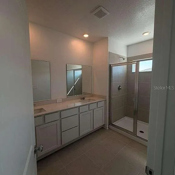 2728 Skyline Loop — Photo 14