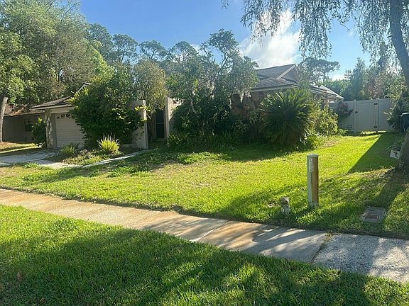 2nd image of 3582 Fairway Forest Dr