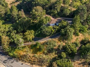 6 Chuckwagon Rd, Rolling Hills, CA 90274