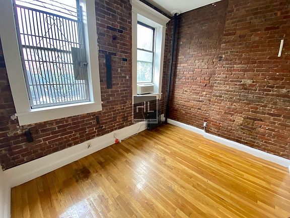3rd image of 31 Avenue C #1A