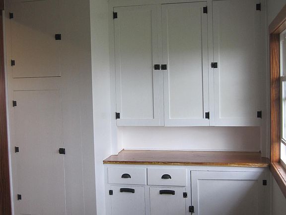 Flex/Sunroom/Coffee Bar