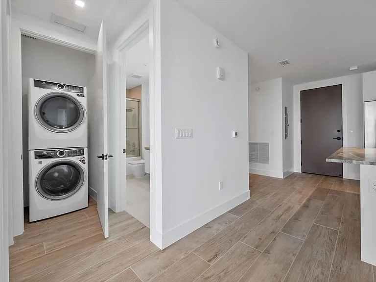 3034 Oak Ave #503 — Photo 21