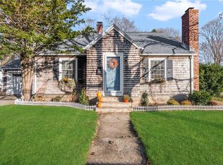 75 Knotty Oak Rd, Coventry, RI 02816