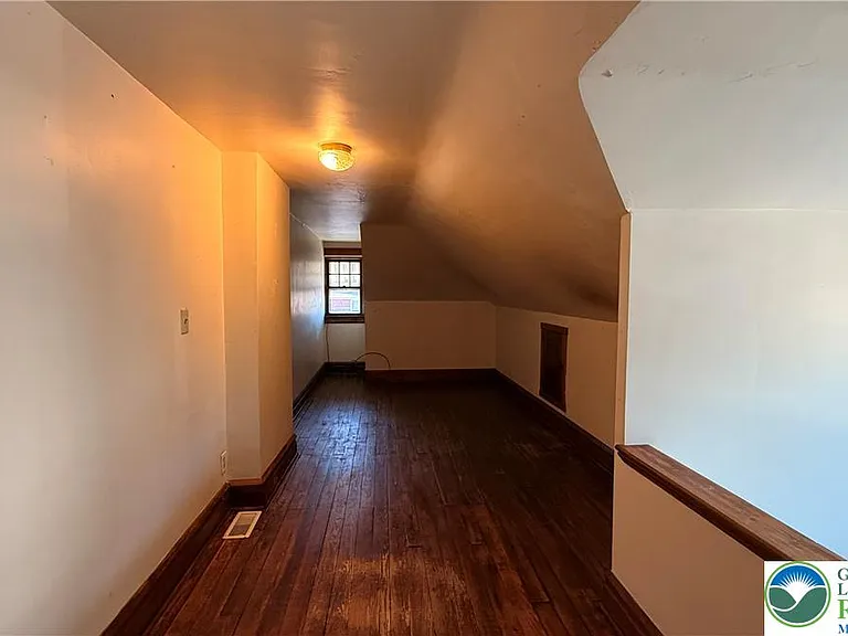2125 Northampton St — Photo 12