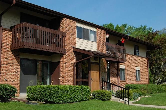 1st image of 307 Park Hill Dr