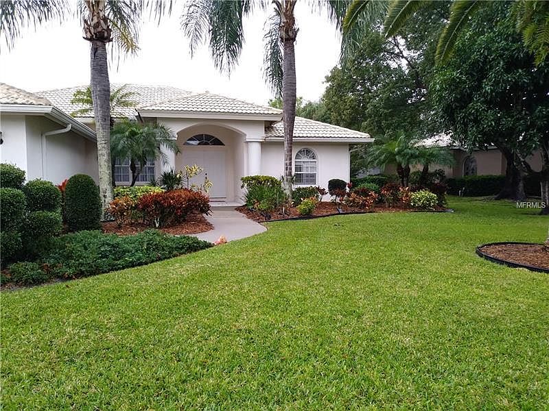 1st image of 8660 Woodbriar Dr